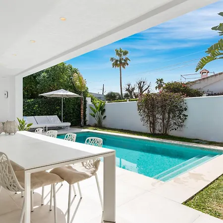 Holiday home Beachfront Casa Blanca Ref #31