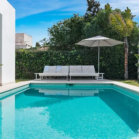 Beachfront Casa Blanca Ref #31 Holiday home Marbella