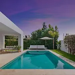 Casa Blanca Hébergement de vacances *